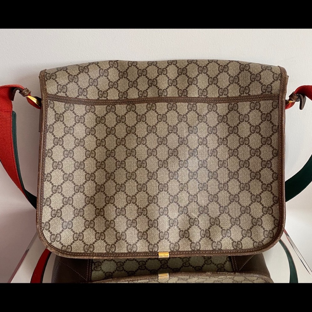 Authentic Vintage Gucci Messenger Bag - Picture 10 of 11